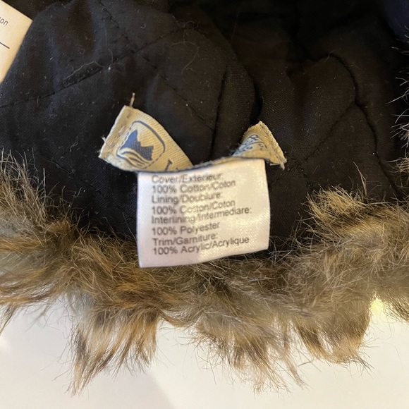 Windriver nylon insulated aviator style hat - Picture 2 of 9